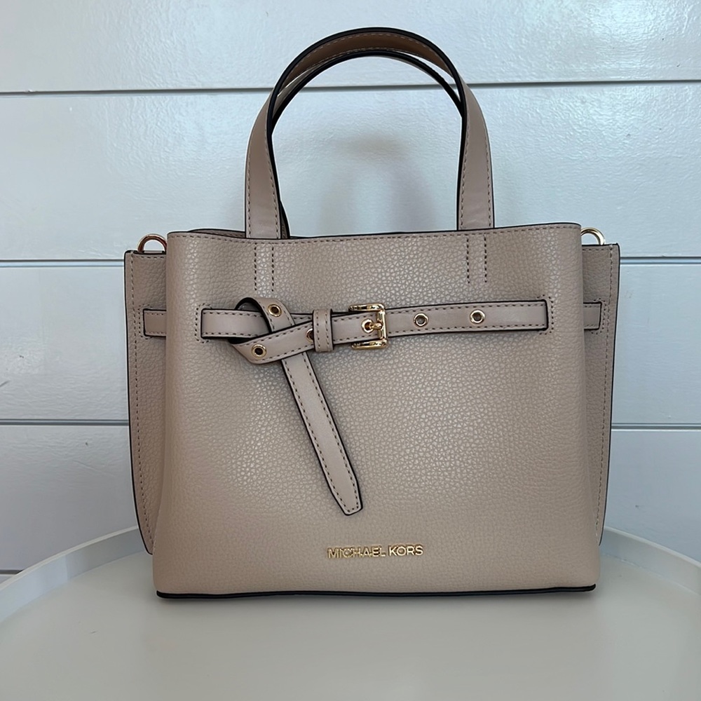 NWT MICHAEL KORS EMILIA SMALL LEATHER SATCHEL IN BUFF